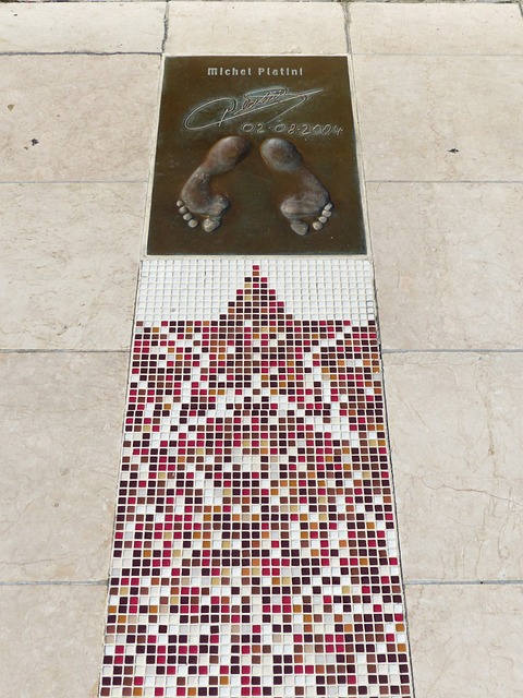 没有了奥斯卡无所谓，海港最不可或缺是此人，他的水平中超最好.